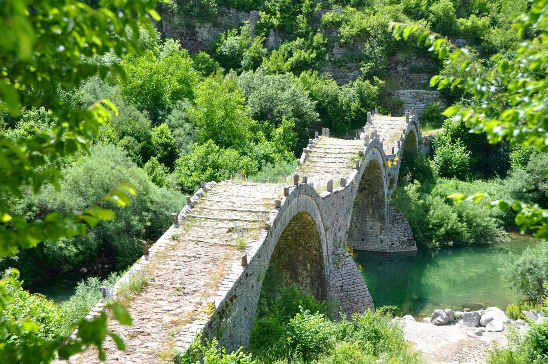 "Apeiros Chora" Hotel, Zagori Kato Pedina Экстерьер фото